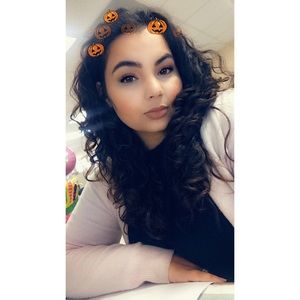 Meet your Posher, Gabrielle